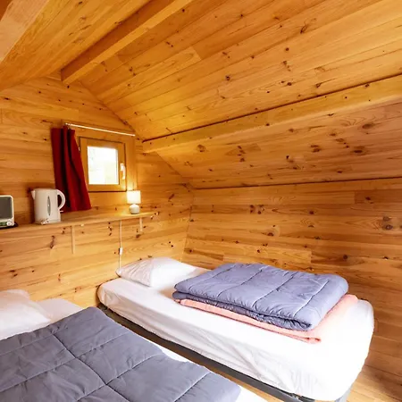 L'estela Sur Le Gr70 Кемпинг Le Monastier sur Gazeille