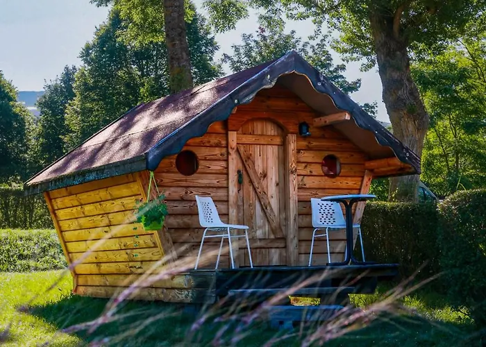 L'estela Sur Le Gr70 Campsite *