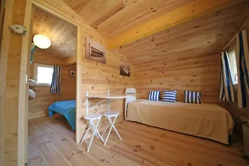 L'estela Sur Le Gr70 Кемпинг *