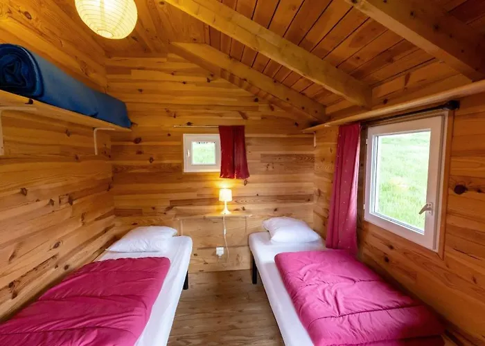 Campsite L'estela Sur Le Gr70 *